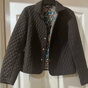 Petite women’s light weight brown plaid jacket
